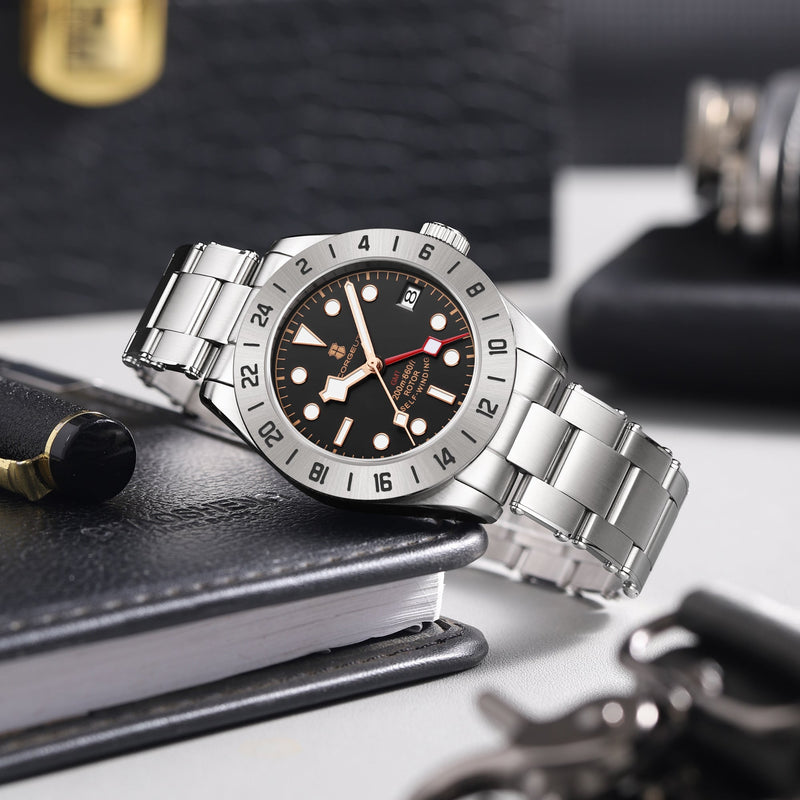 Corgeut Explorer design Automatic Watches With Date 6005